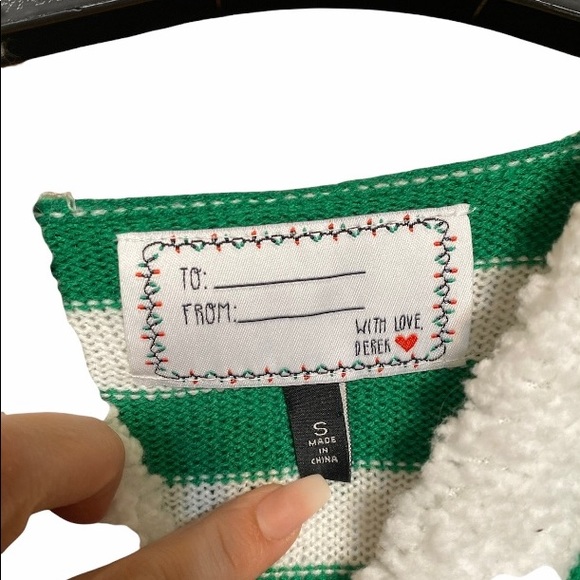 Derek heart elf sweater dress - Picture 2 of 5